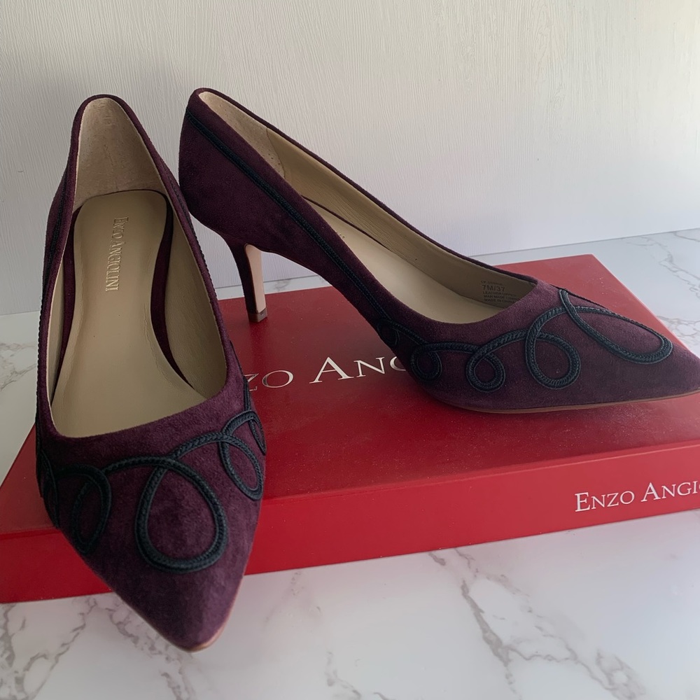 Deep Purple Suede Pumps | Size 7M